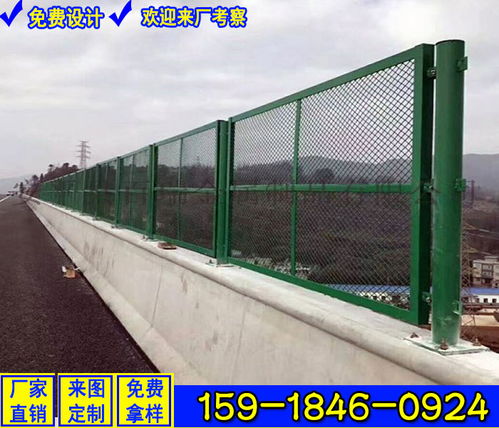 湛江水庫(kù)防護(hù)與交通安全的守護(hù)者 從護(hù)欄網(wǎng)到金屬護(hù)欄的多元加工之道